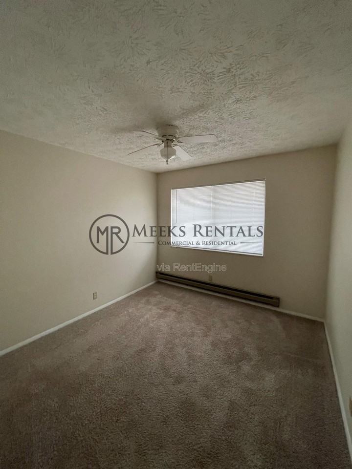 1739 6th Ave #10 - Photo 4 of 4