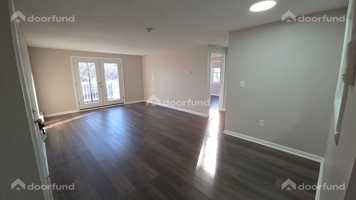 featured image of 208 Columbus St #10