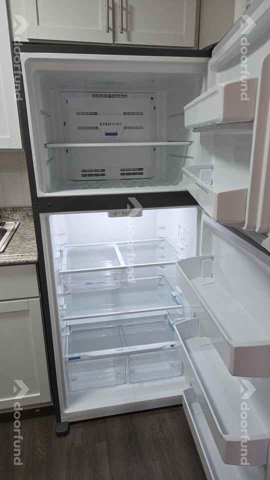 208 Columbus St #10 - Photo 3 of 18