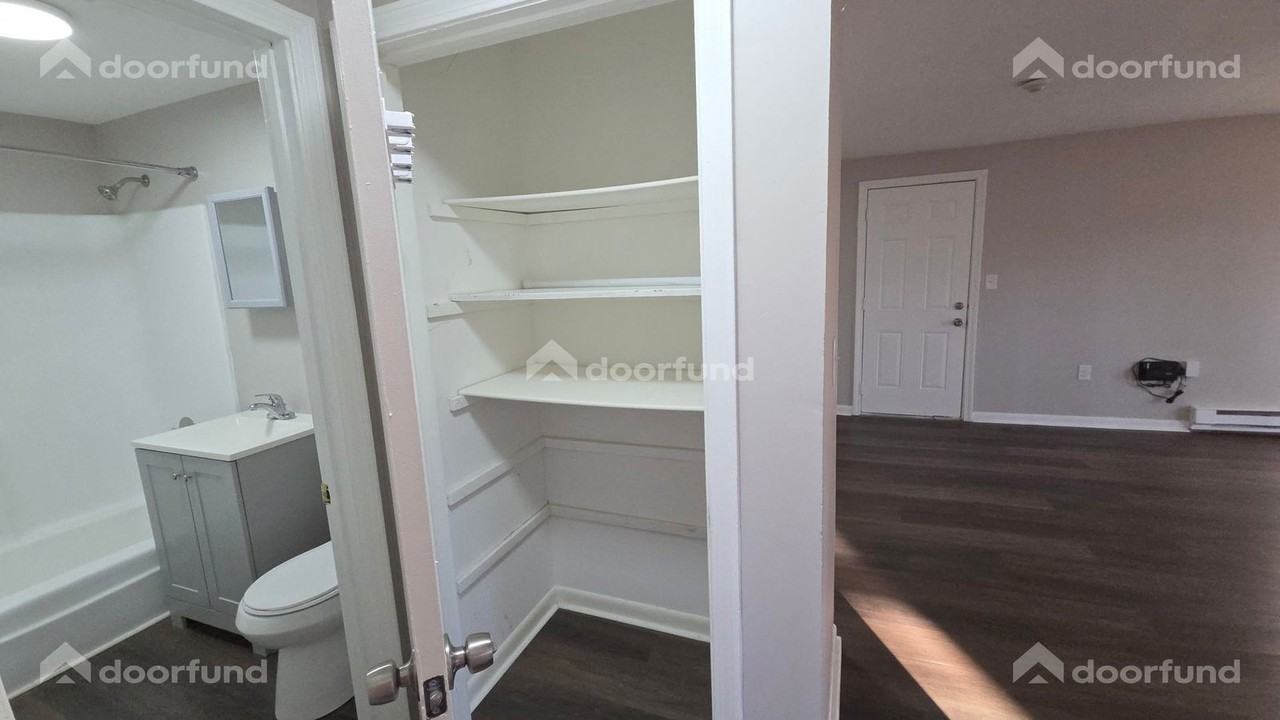 208 Columbus St #10 - Photo 7 of 18