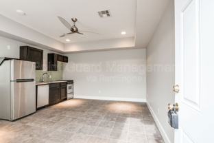 800 Nw 8th St #7 - Photo 1 of 1