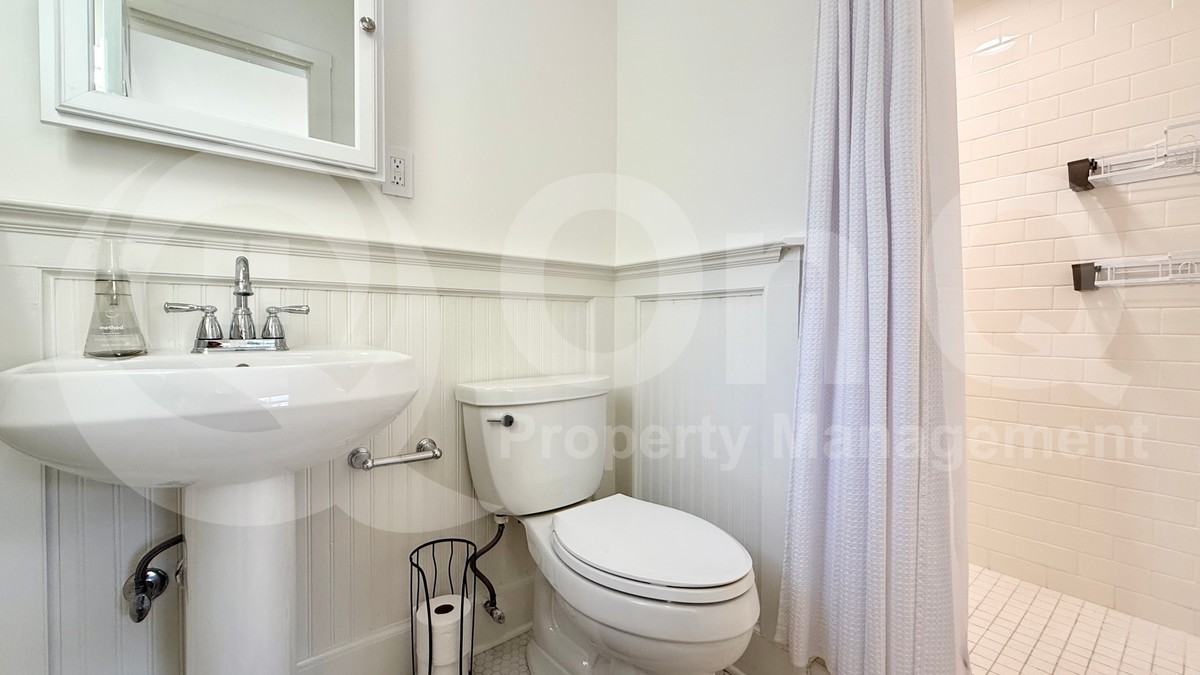 3429 E Coolidge St - Photo 6 of 50