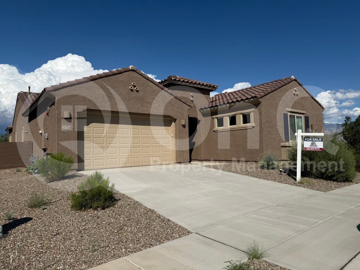 2714 W Plateau Ridge Dr - Photo 3 of 32