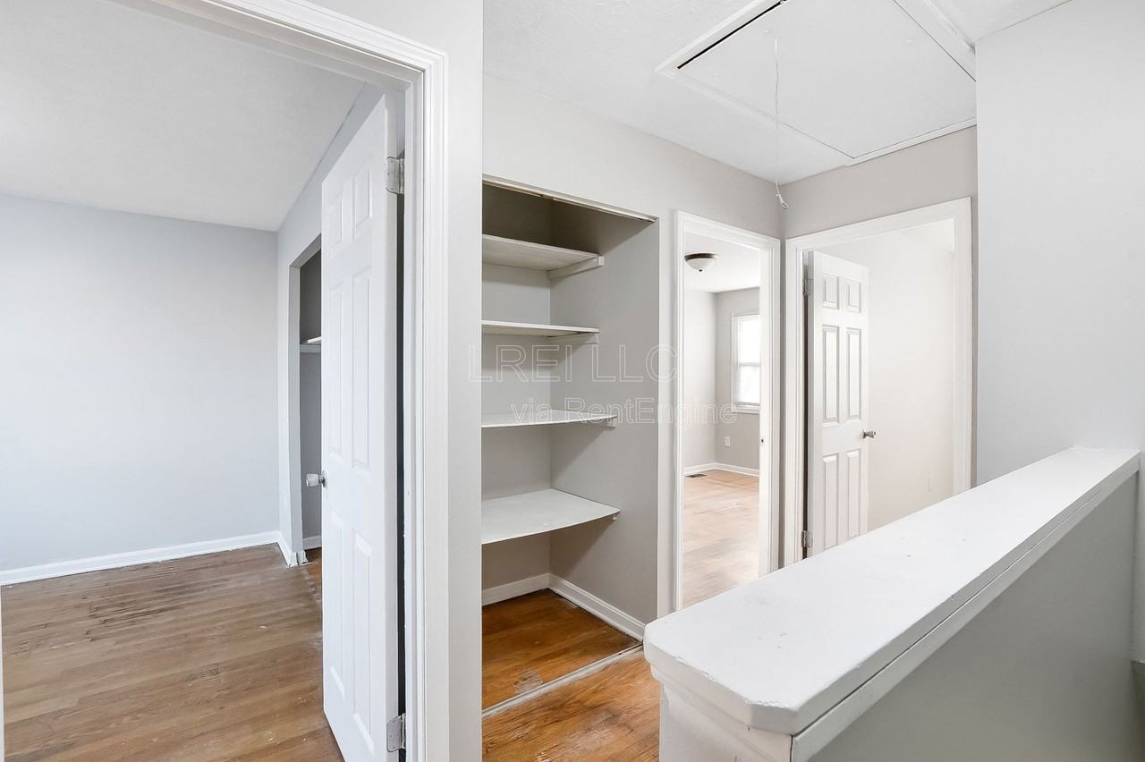 5011 Wabash Pl - Photo 3 of 13