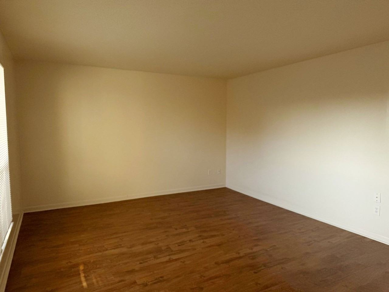 505 Cross Creek Rd #A - Photo 4 of 20