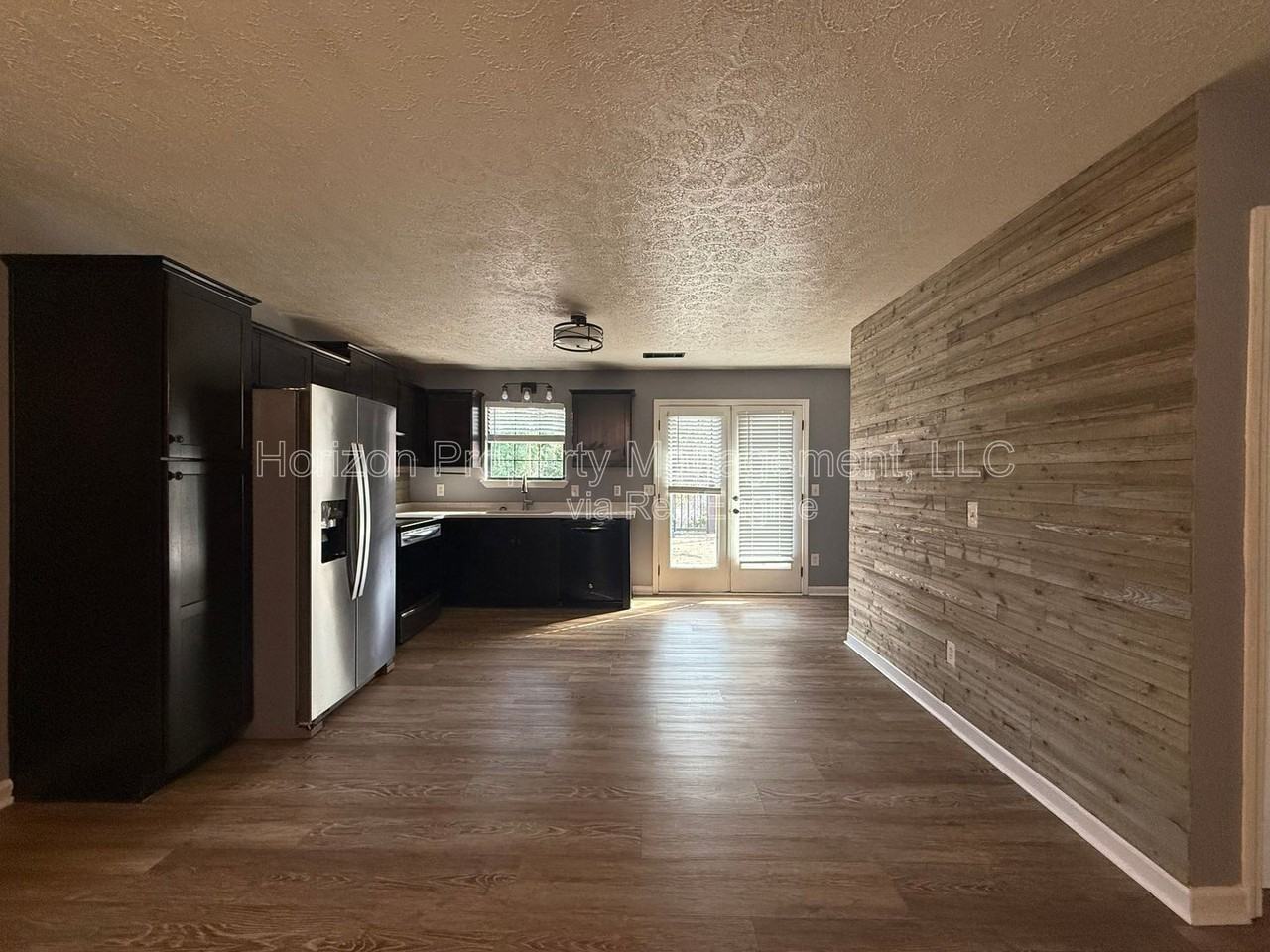 6430 Crystal Cove Trl - Photo 5 of 16