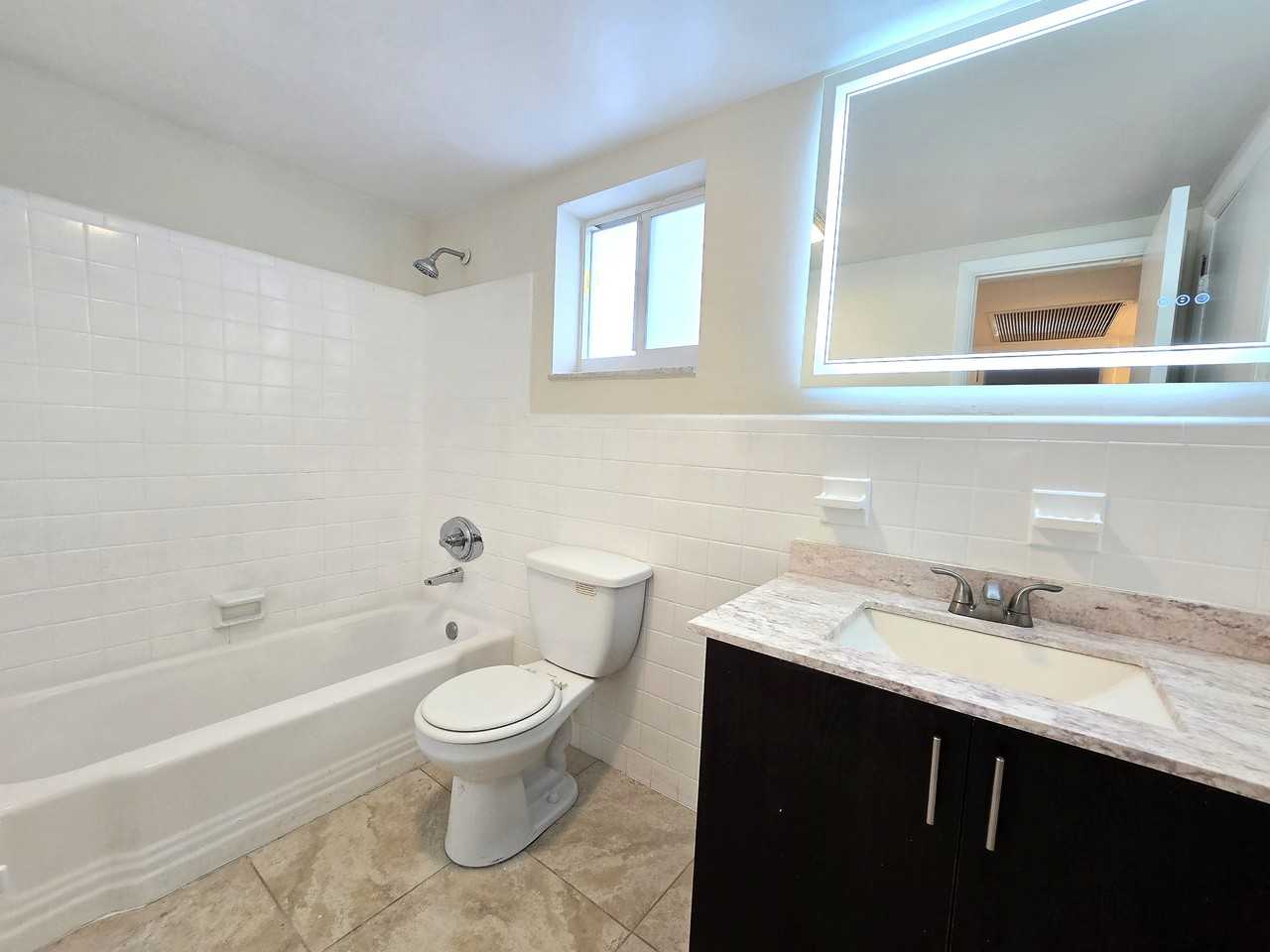 Lincoln Apartments, LLC - Photo 3 of 13