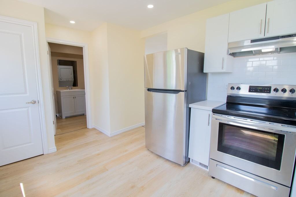 283 Deere St Uppr - Photo 5 of 24