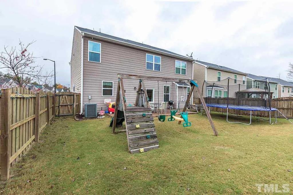 1209 Willowcrest Road - Photo 2 of 30