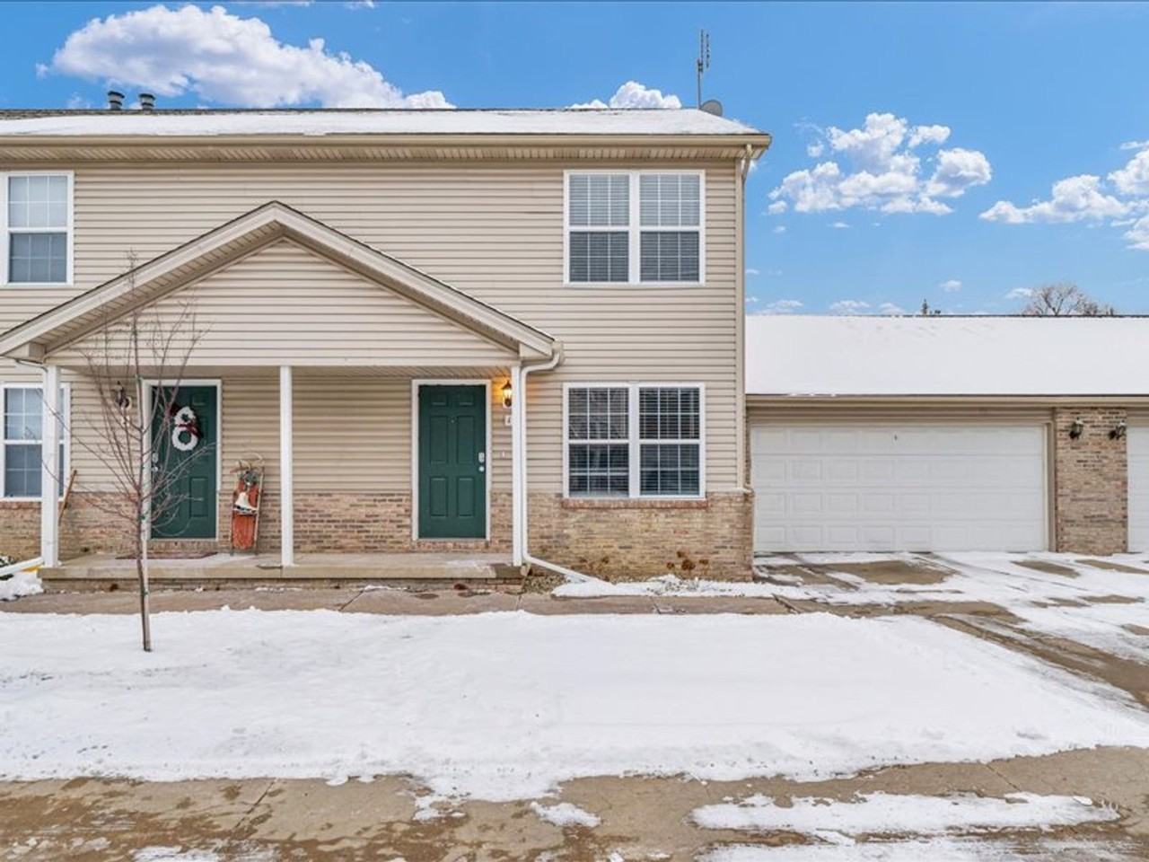 Maple Hill Townhomes - Photo 2 of 21