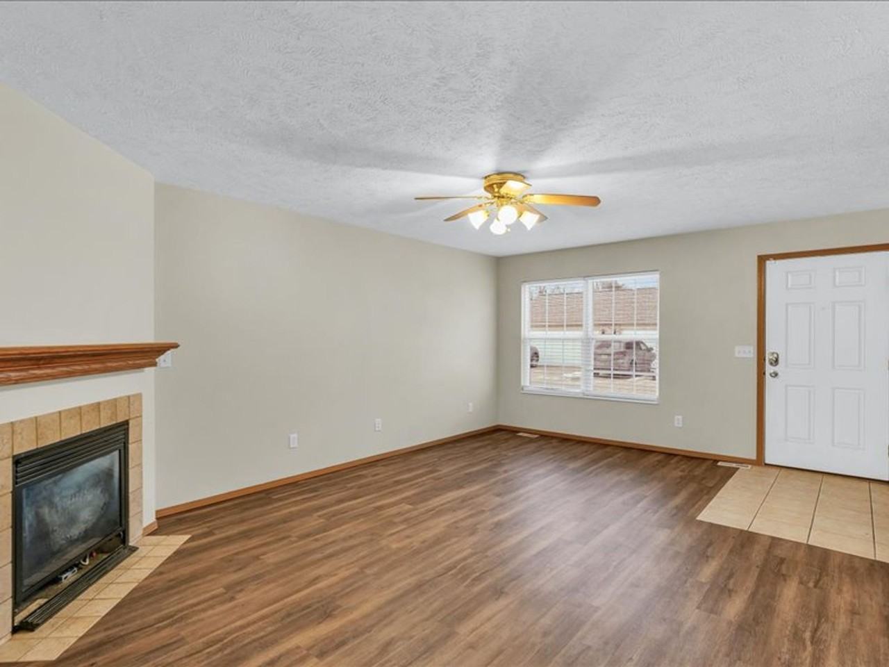 Maple Hill Townhomes - Photo 4 of 21