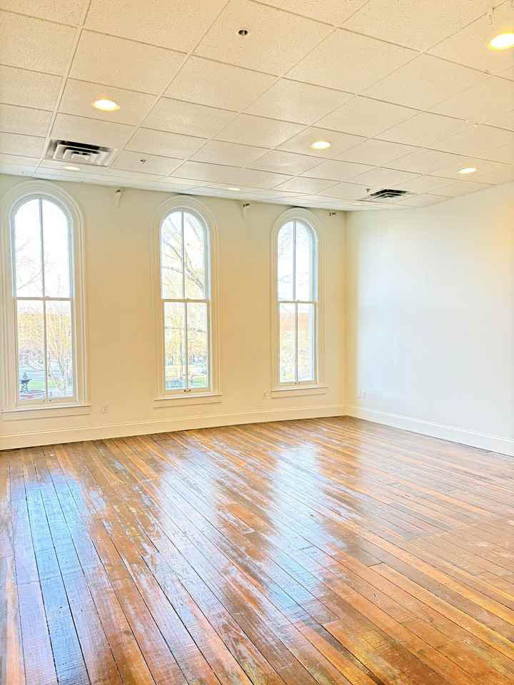 440 1/2 E Main Ave #440-1-2 - Photo 3 of 12