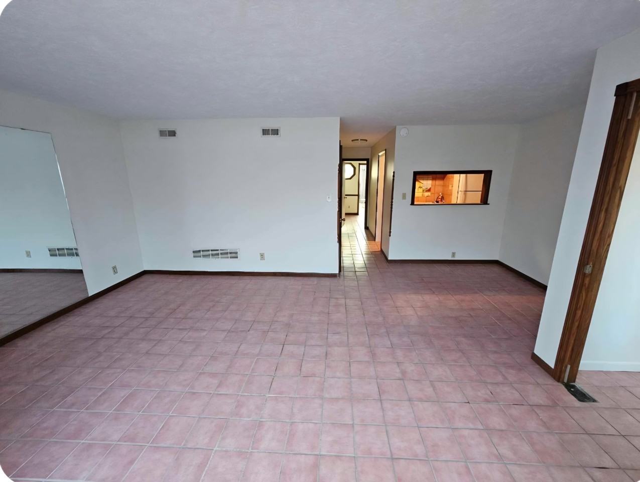 5831 W 25th St #1 - Photo 6 of 19