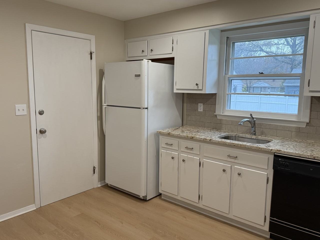 60 Red Coach Dr #NA - Photo 5 of 11