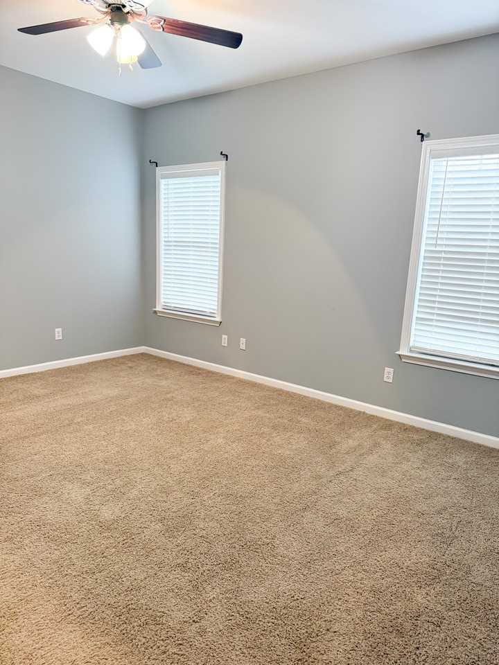 114 Cottage Ave #114 - Photo 4 of 12