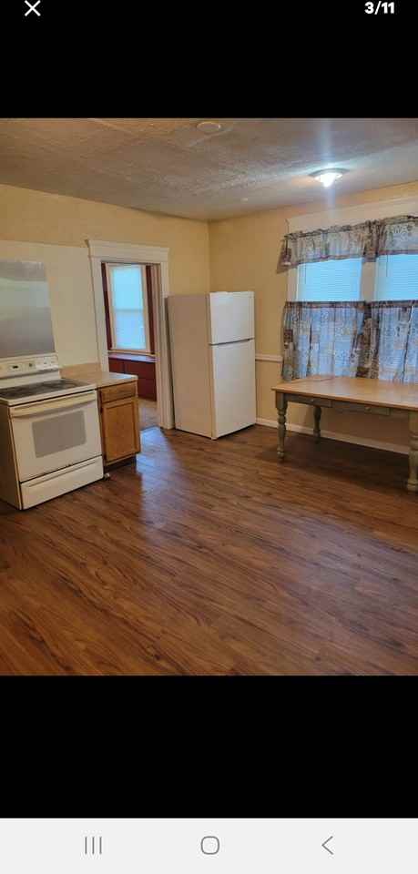 3619 E 55th St #NA - Photo 4 of 10