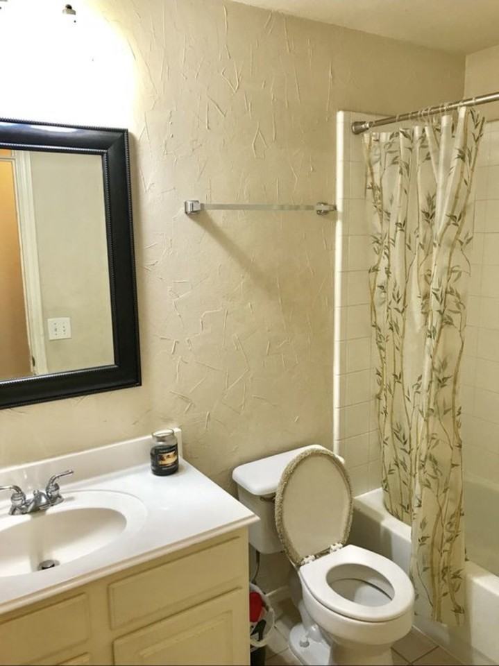 4843 Kingsway Dr #NA - Photo 2 of 5