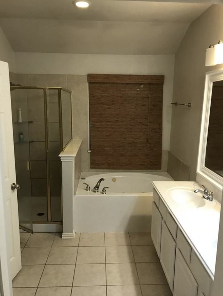 4843 Kingsway Dr #NA - Photo 5 of 5