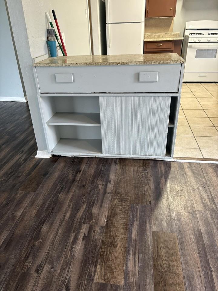 2125 Kingsdale Dr #NA - Photo 3 of 20