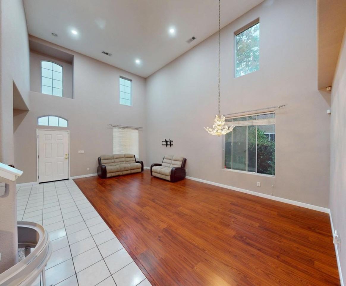 2638 E Skyview Ave #NA - Photo 7 of 22