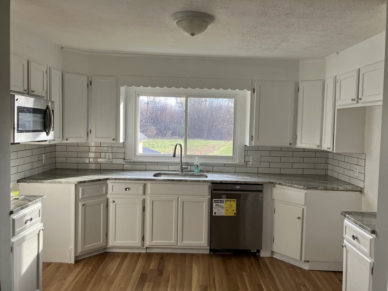 5142 Ridge Rd #NA - Photo 3 of 13