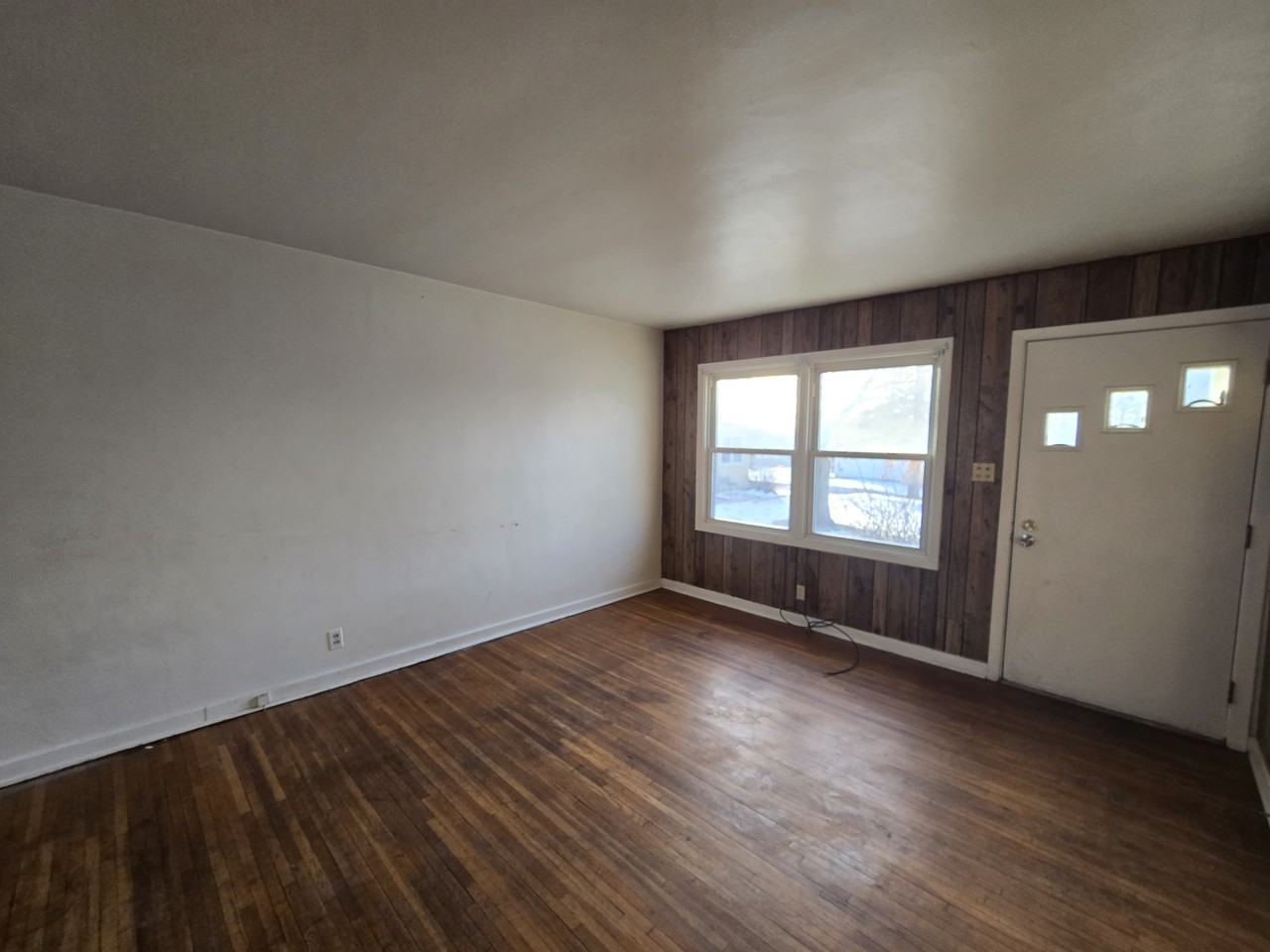 261 Madison St #1 - Photo 3 of 22