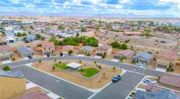 featured image of 2412 Village Dr #NA