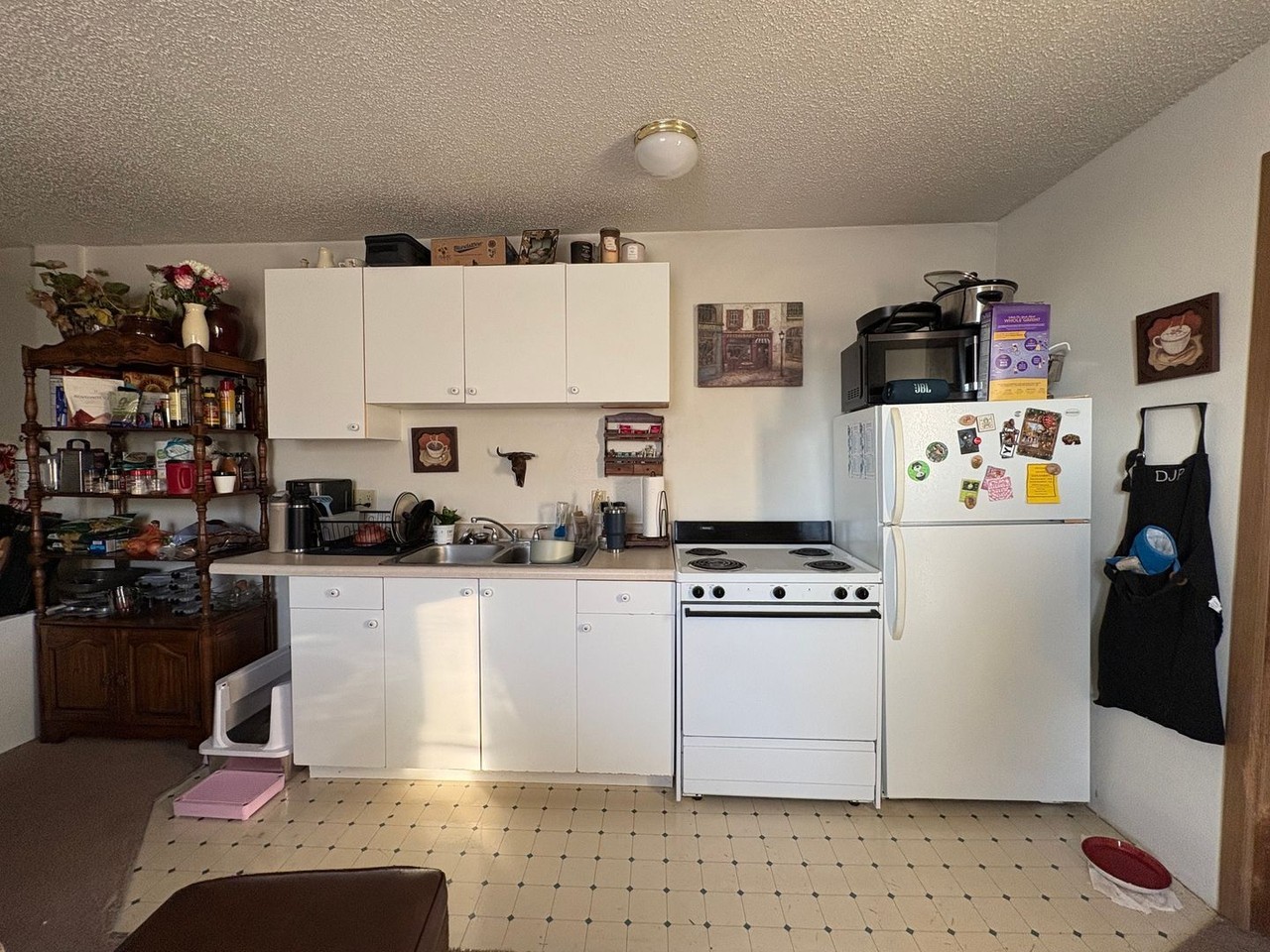 532 S. Dubuque Street - Photo 2 of 20