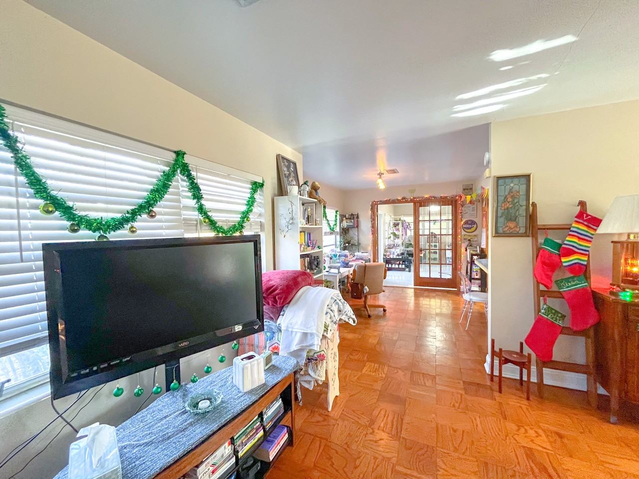 4018 Nw 10th Ave #1 - Photo 4 of 15