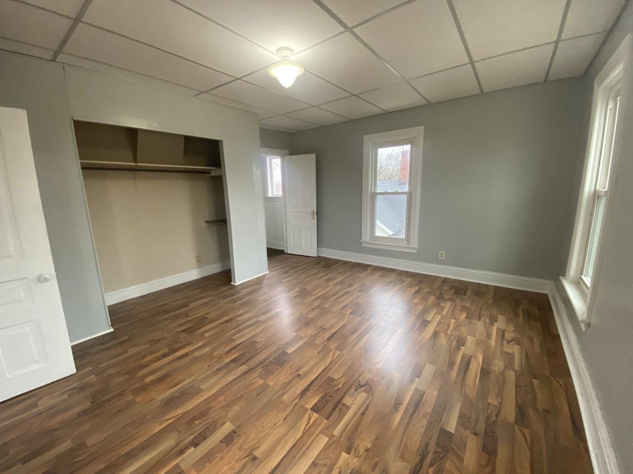 106 N Dwight St Uppr - Photo 6 of 8