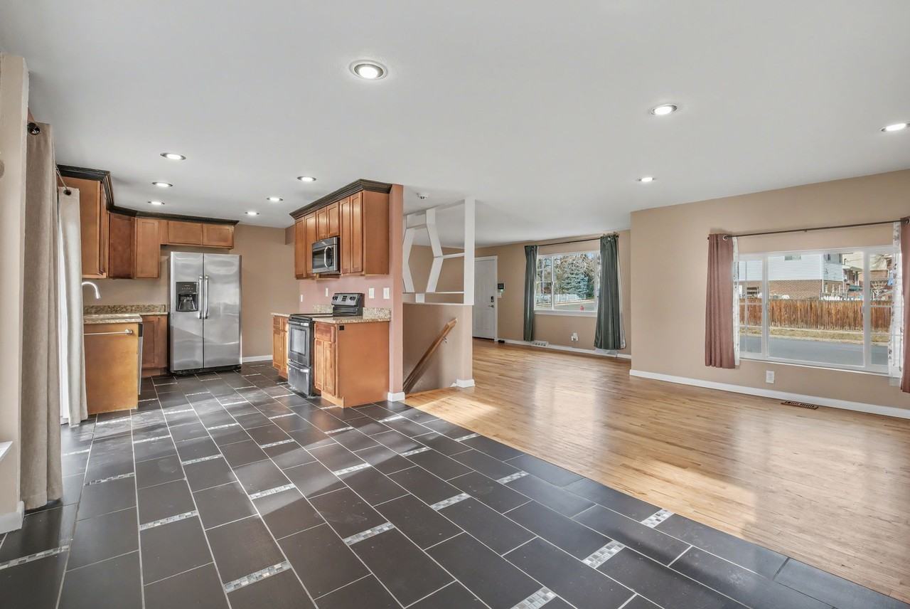 8624 W Florida Ave #1 - Photo 6 of 32