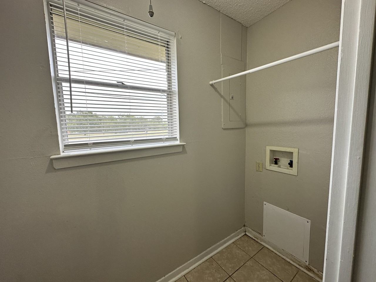 407B Maple St #407B - Photo 5 of 24