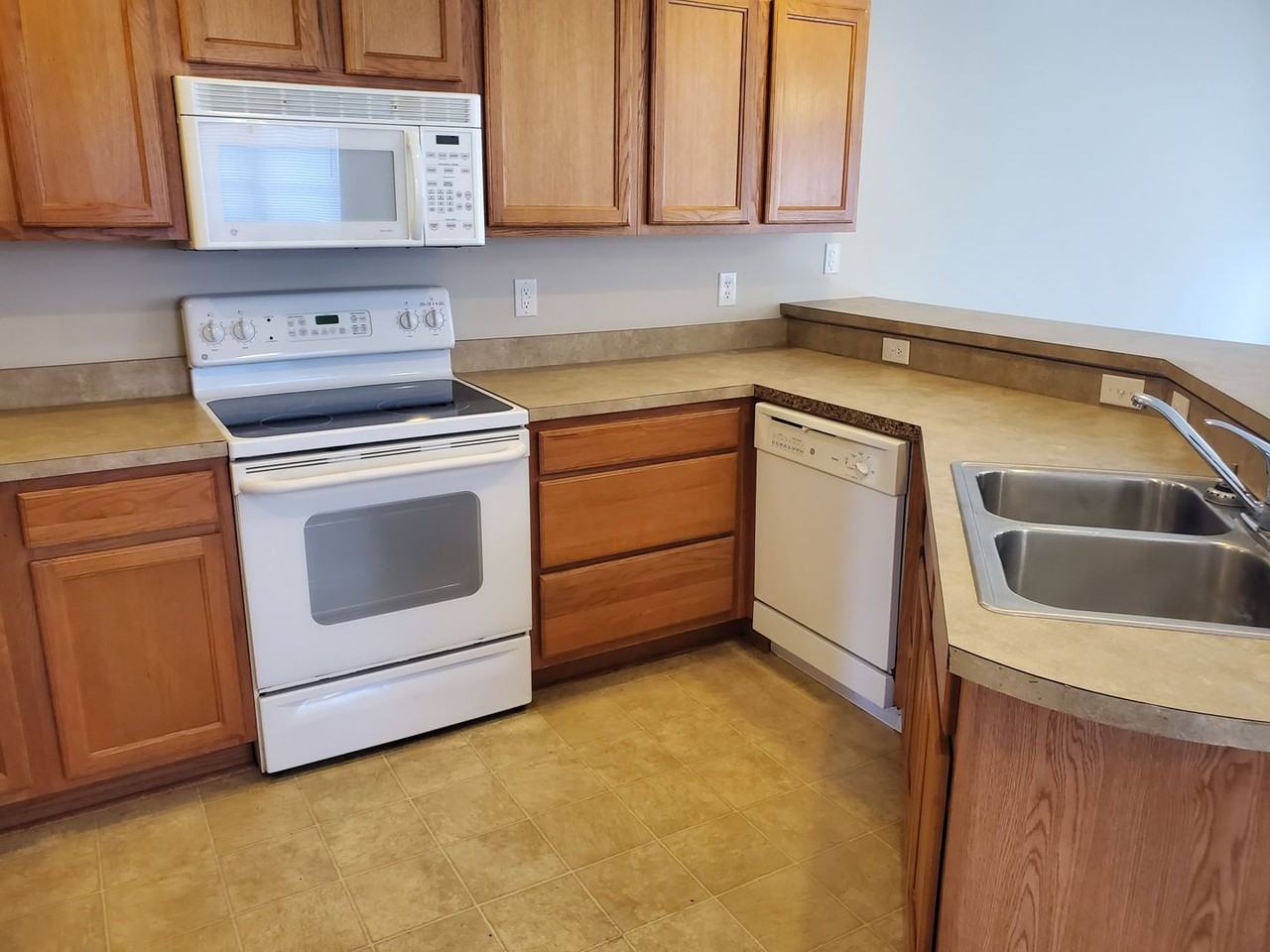 2102 Mayberry Loop Rd #5 - Photo 7 of 18