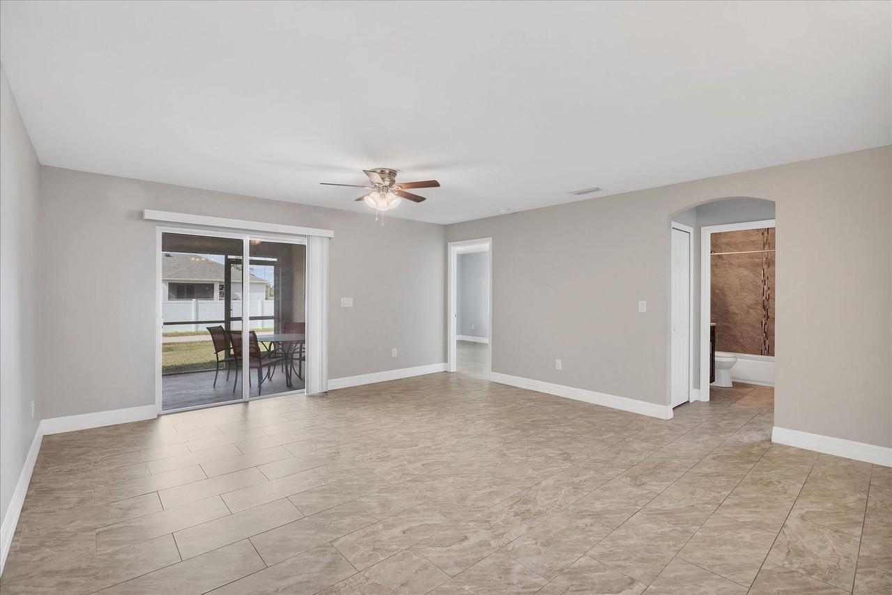 8495 Dinnano St - Photo 7 of 20