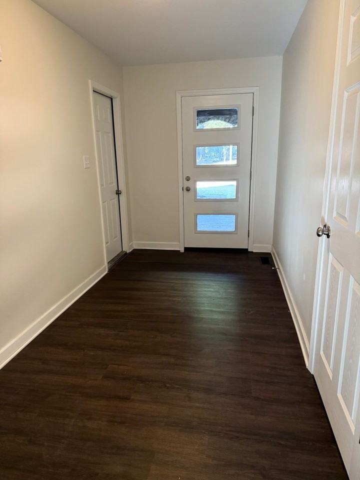 4500 N Hereford Dr - Photo 6 of 26