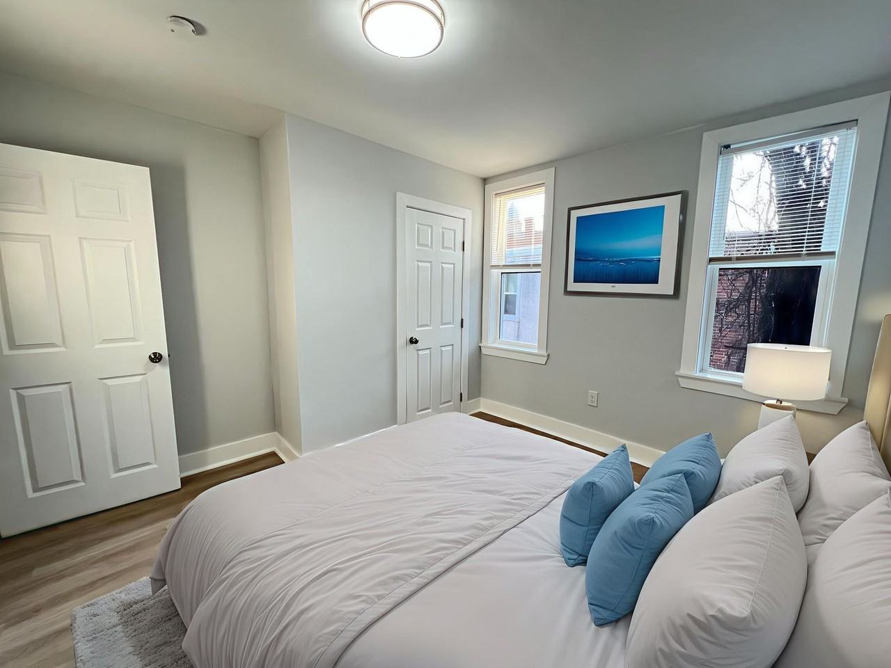 1442 S Vogdes St - Photo 4 of 29