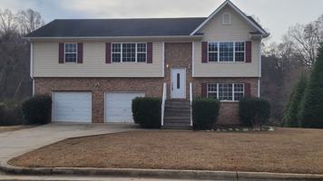 featured image of 1000 Arbor Greene Dr