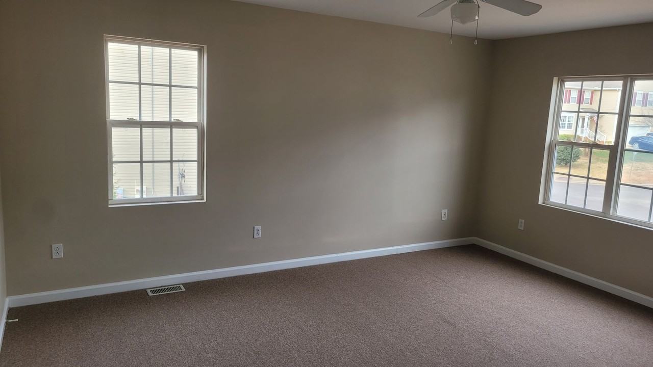 1000 Arbor Greene Dr - Photo 7 of 17