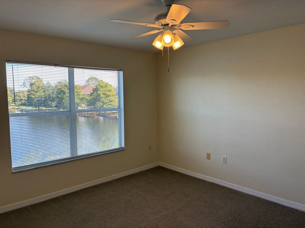 2681 Emerald Lake Ct - Photo 4 of 8