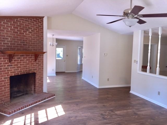 1826 Watlington Dr - Photo 3 of 24