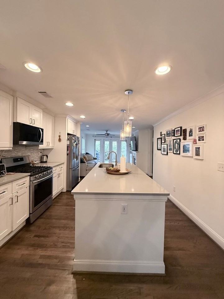 1753 Flat Shoals Rd Se - Photo 3 of 14