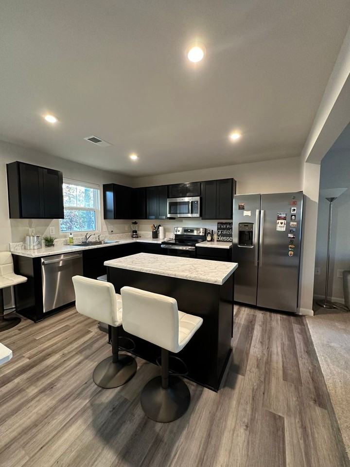 1104 Pale Moss Dr - Photo 7 of 23