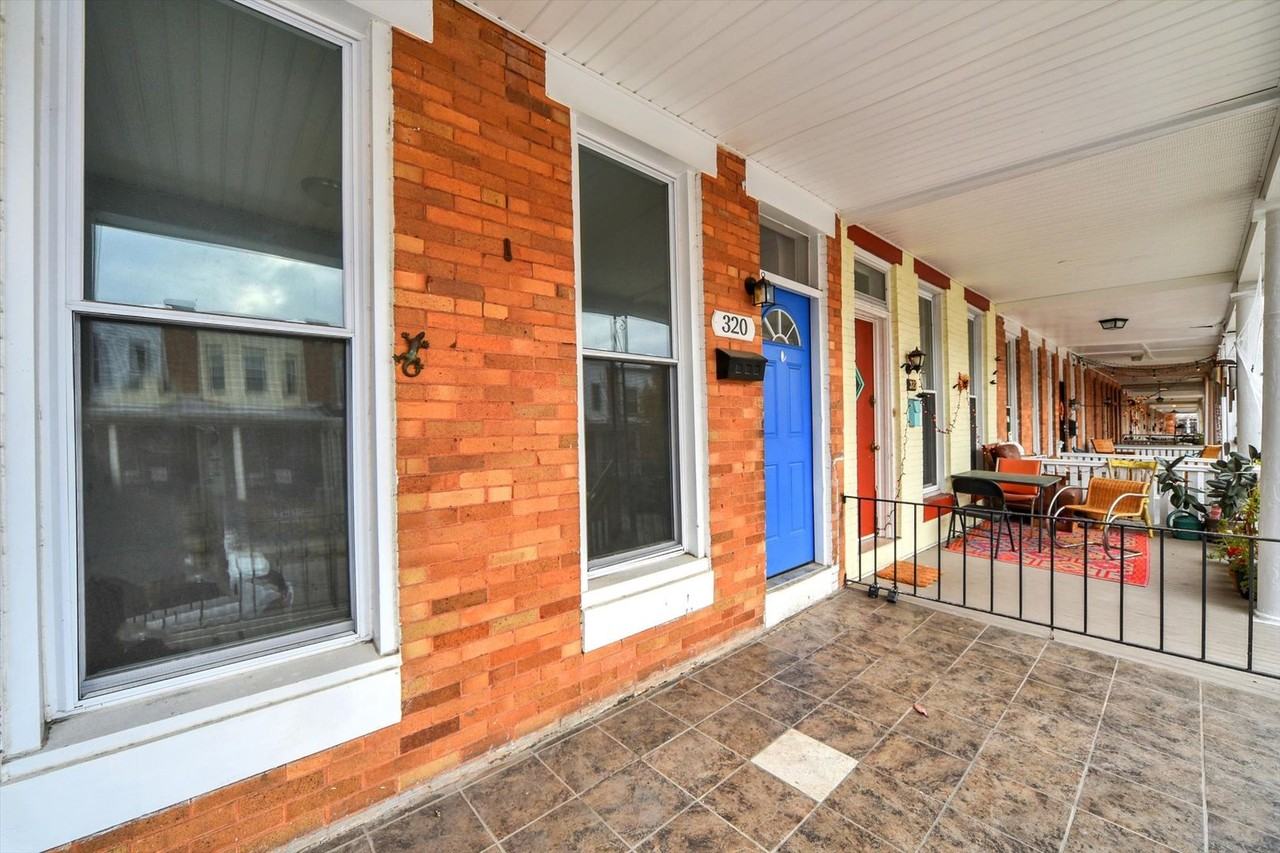 320 Ilchester Ave - Photo 3 of 28