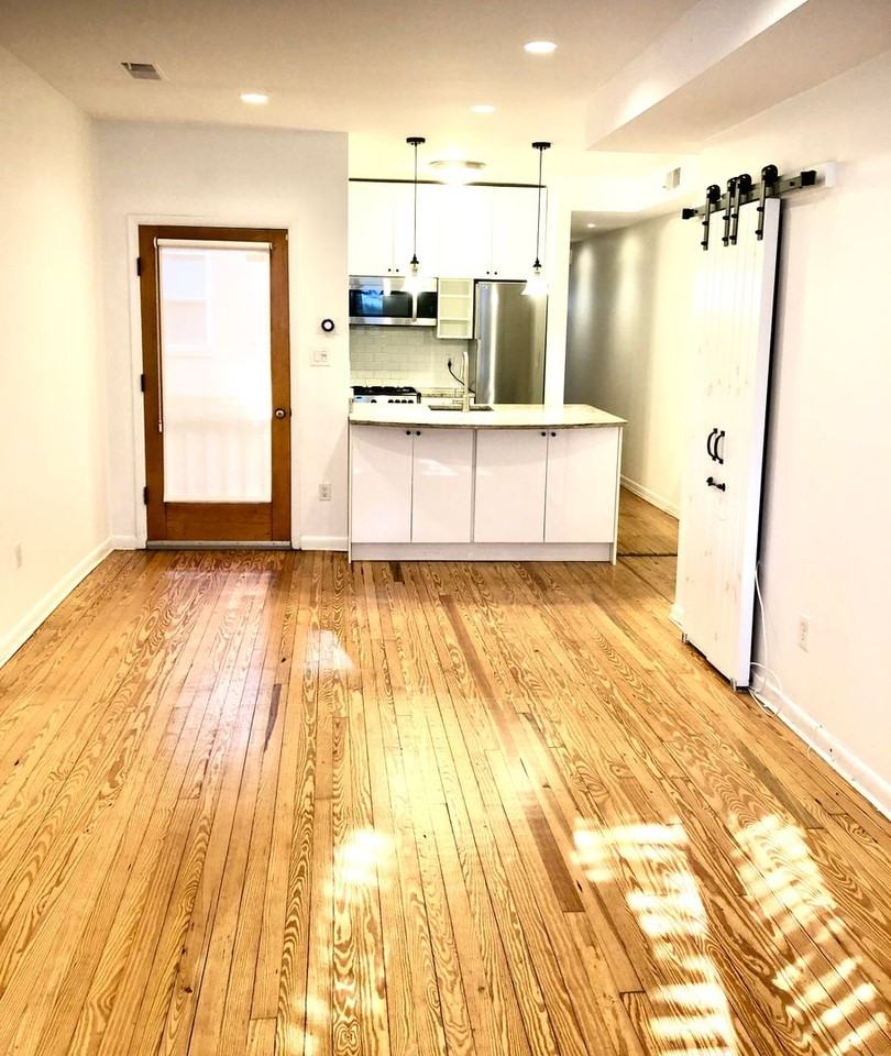 1771 Swann St Nw - Photo 7 of 27