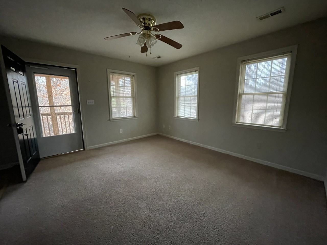 194 Mitchell Bell Rd #1 - Photo 2 of 8