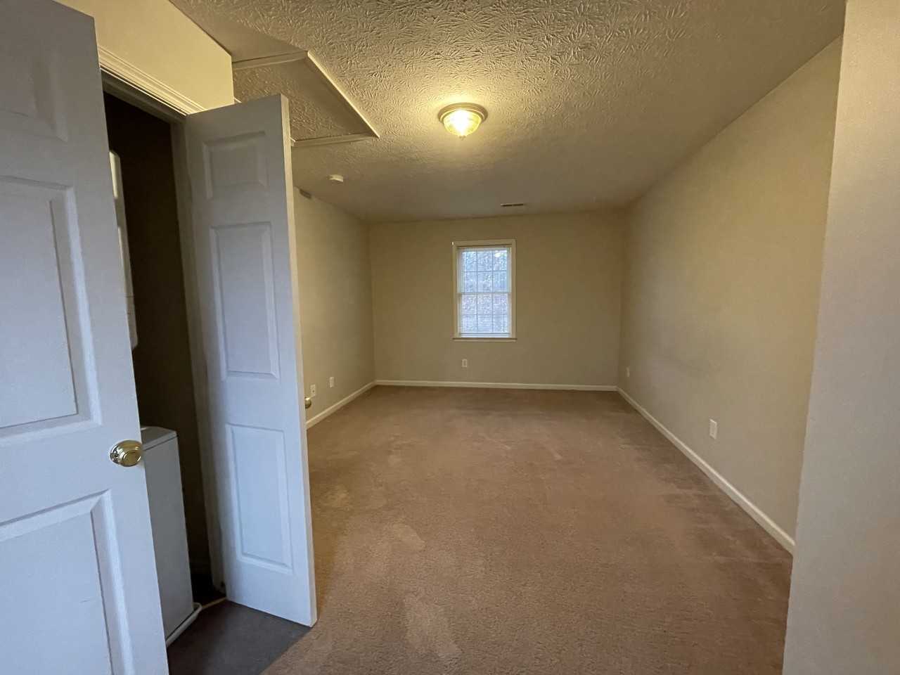 194 Mitchell Bell Rd #1 - Photo 5 of 8