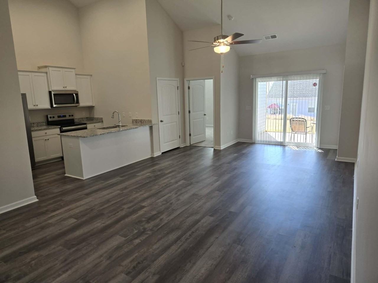 966 Manitou Cir - Photo 3 of 14