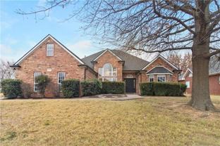 4313 W Arlington Dr - Photo 1 of 1