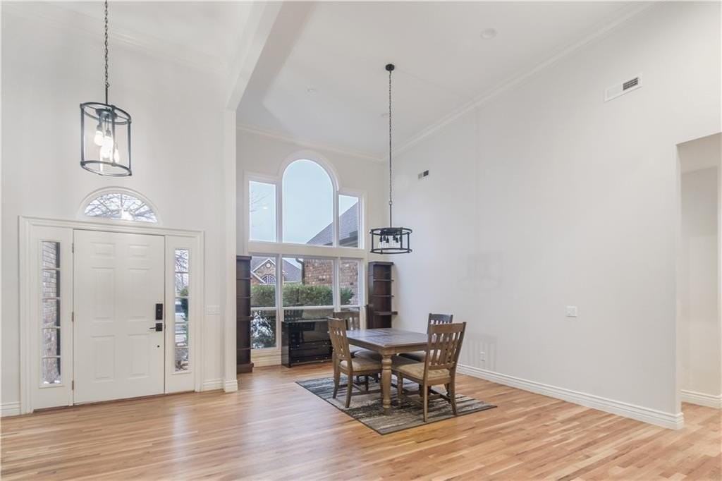 4313 W Arlington Dr - Photo 2 of 20