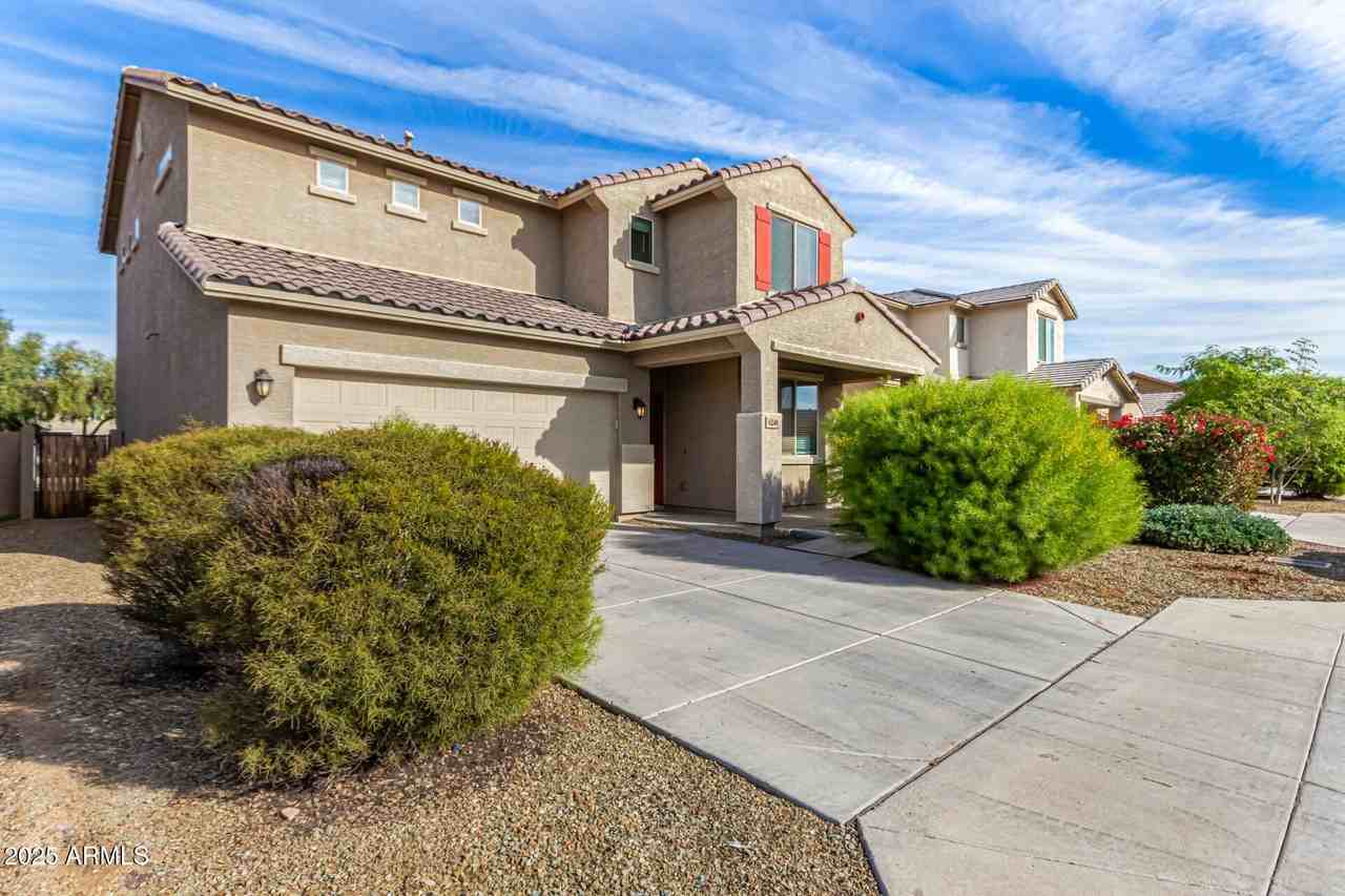 6240 W Evergreen Rd - Photo 3 of 35